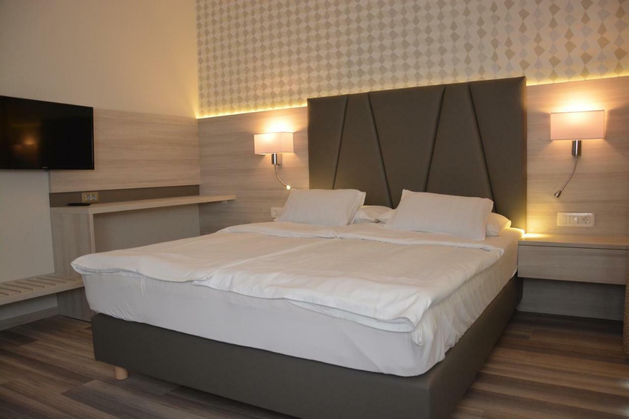 Fiesa Hotel